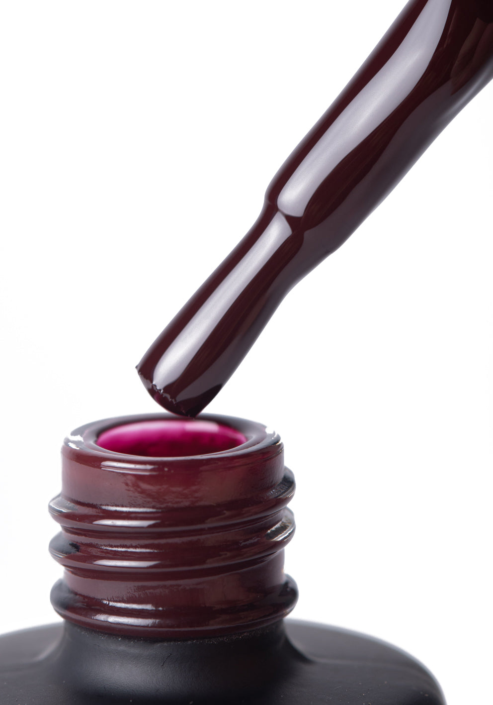 Esmalte semipermanente burdeos 10 ml – V006