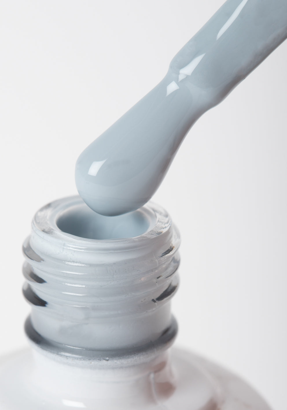 Esmalte semipermanente azul grisáceo 14 ml – B015