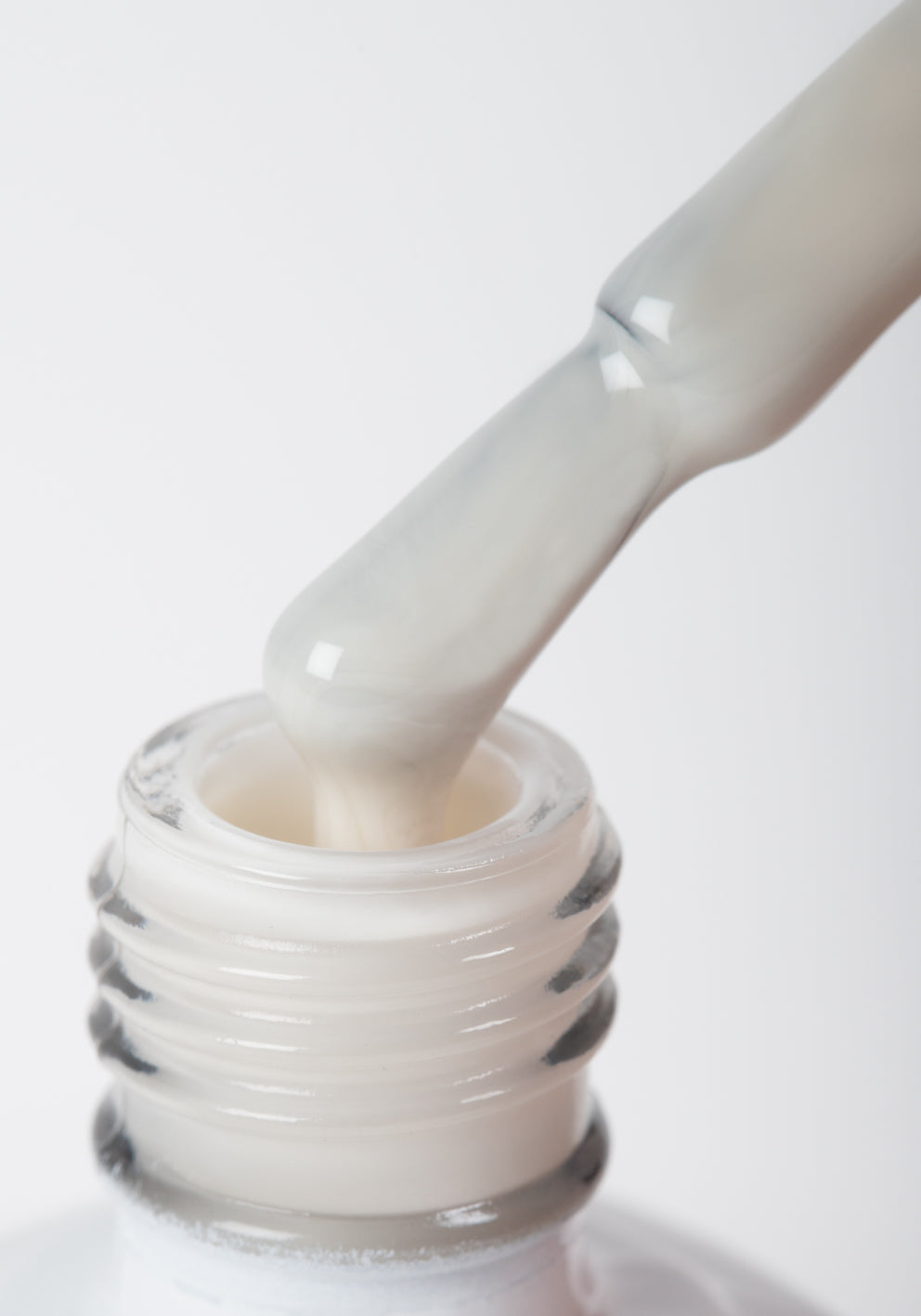 Esmalte semipermanente luminiscente beige 14 ml - GG02