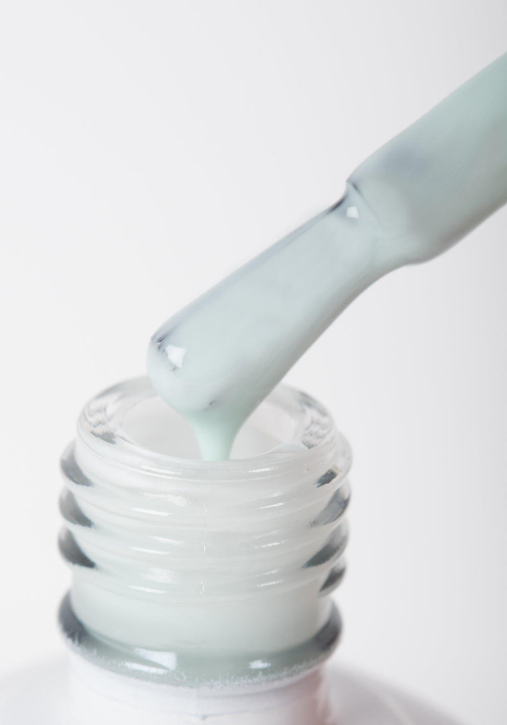 Esmalte semipermanente luminiscente verde nude 14 ml - GG04