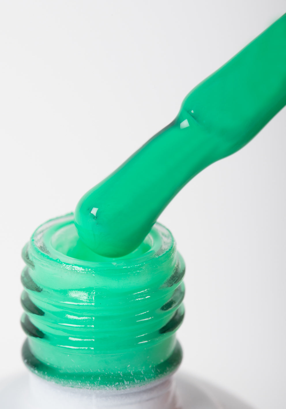 Esmalte semipermanente luminiscente verde 14 ml - GG10