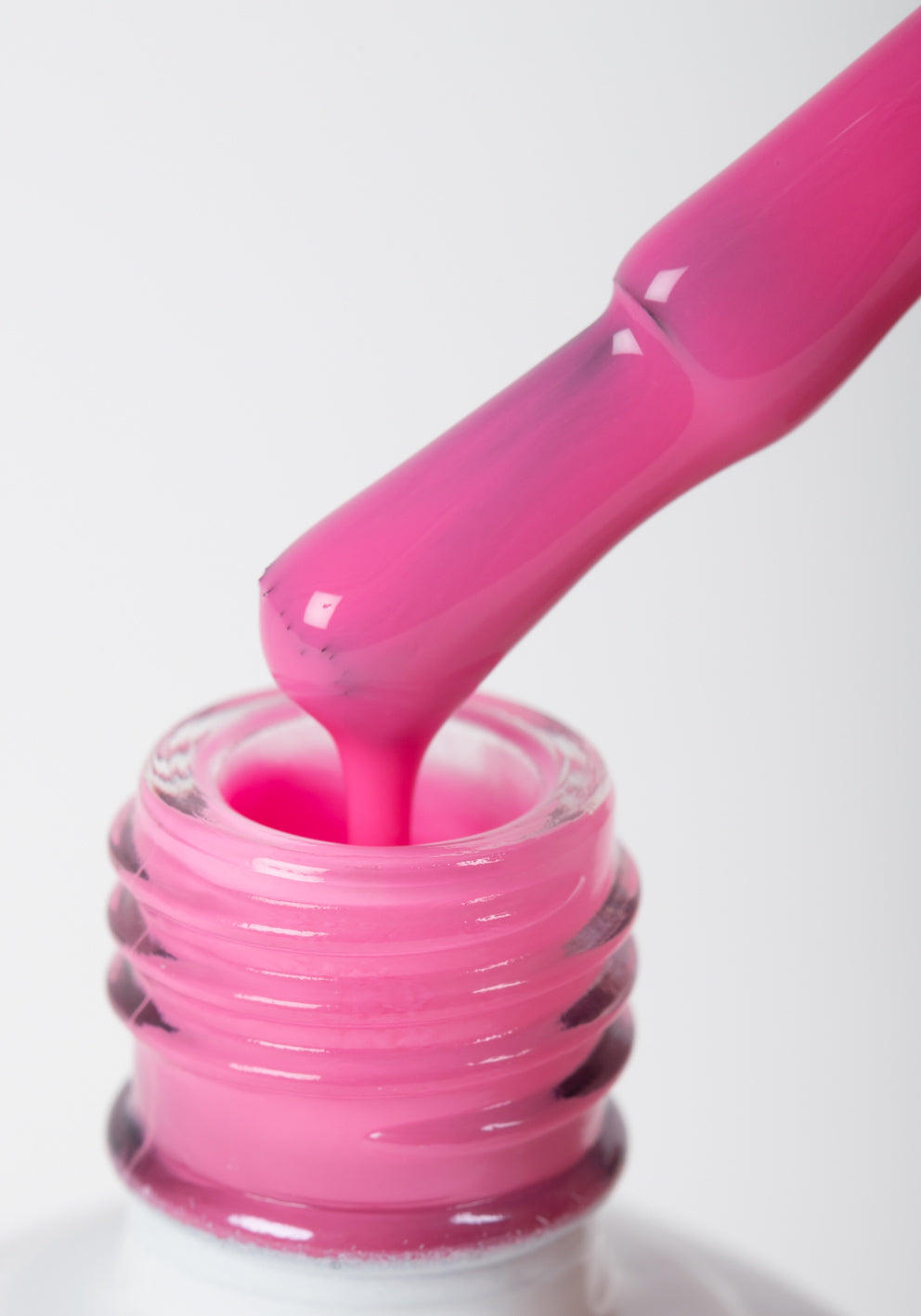 Esmalte semipermanente luminiscente rosa 14 ml - GG07