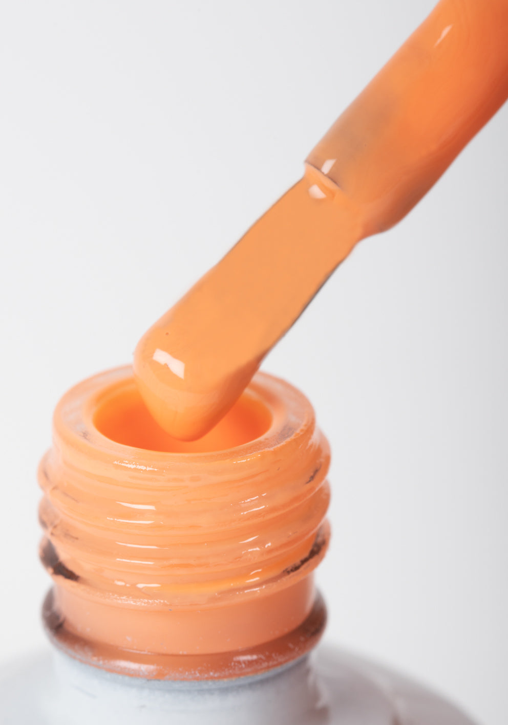 Esmalte semipermanente luminiscente naranja 14 ml - GG15